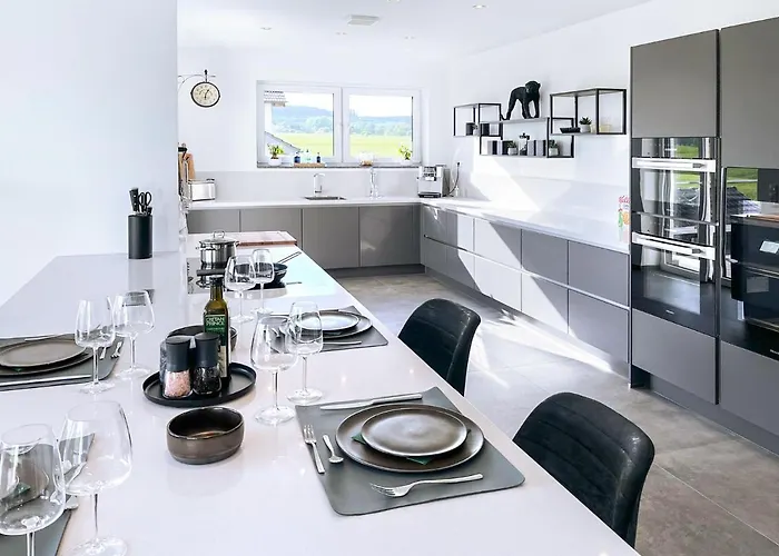 The View דירה Brucktal